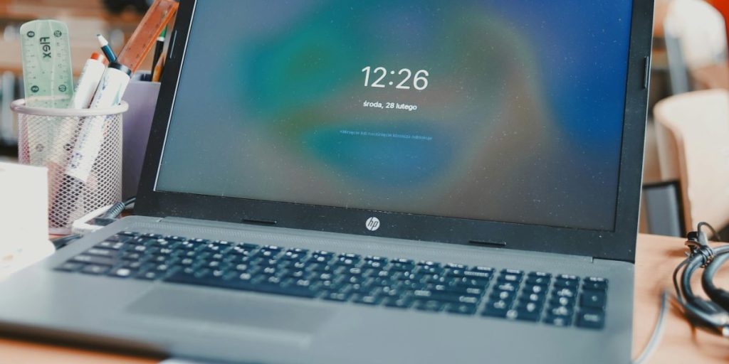 So wählen Sie das Thema für Online Kurs Universität